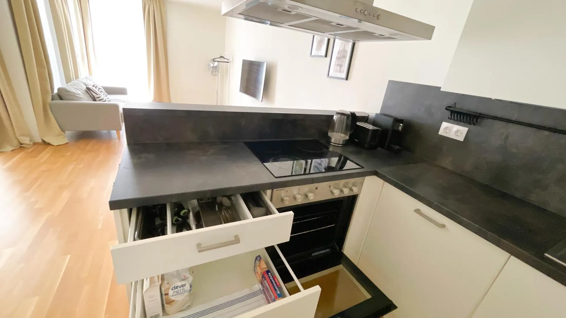 Apartment Whats-App Self-Check-In - 1Br Apartment, Near Airport,15 Min To Center Vienna